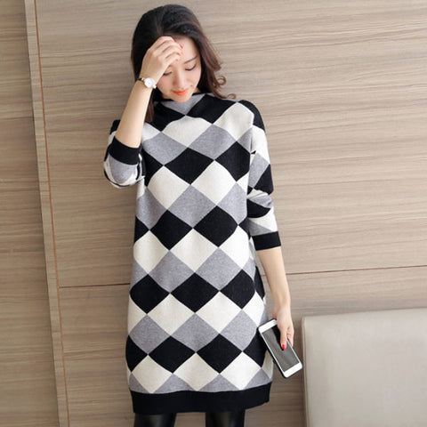 Women's New White Turtleneck Geometric Sweater